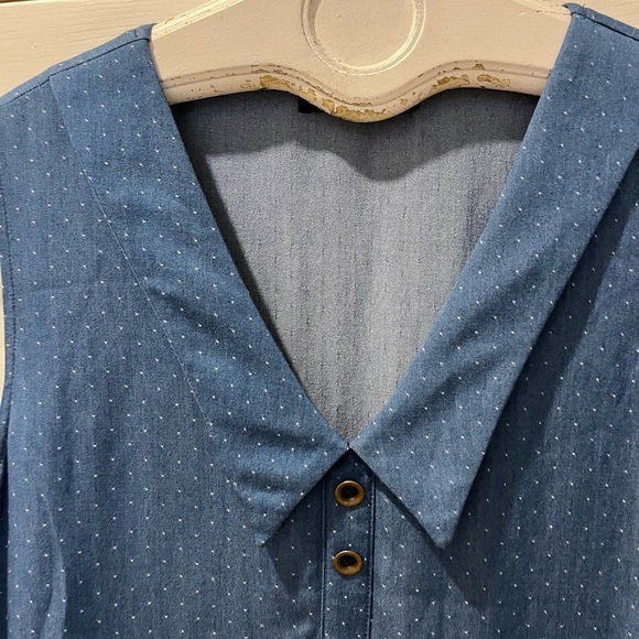 Cherry Bobin Sleeveless Top – Size L - Picture 7 of 7